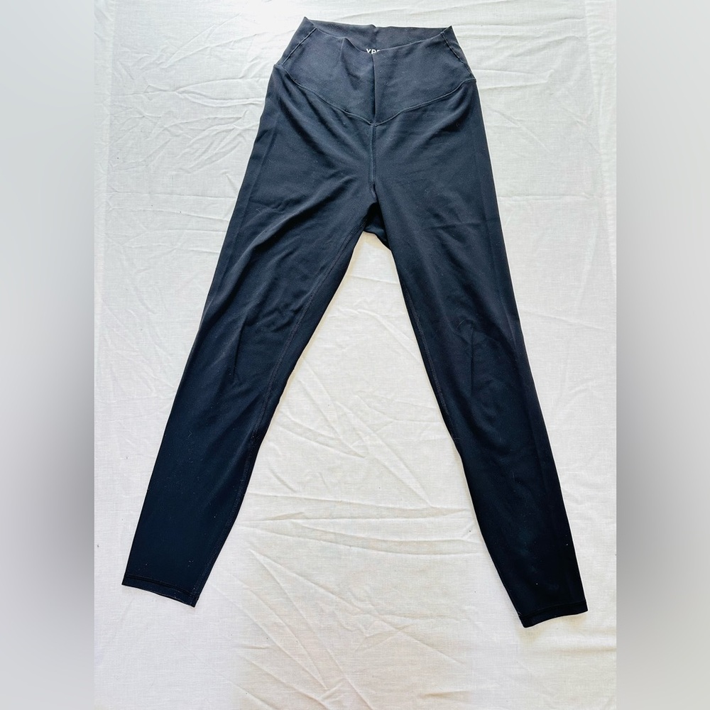 Abercrombie & Fitch YPB Studio Soft Athletic Leggings